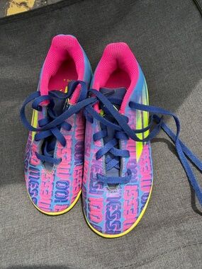 MESSI Colorful Kids Athletic Sneakers - Blue, Pink & Yellow